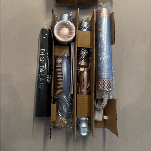 Conair InfinitiPro BRAND NEW - Picture 3 of 3